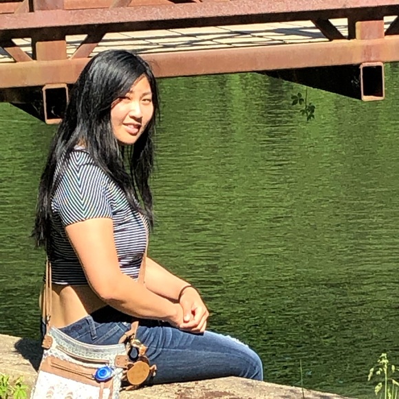 Meet your Posher, Jacqueline - Picture 1 of 1